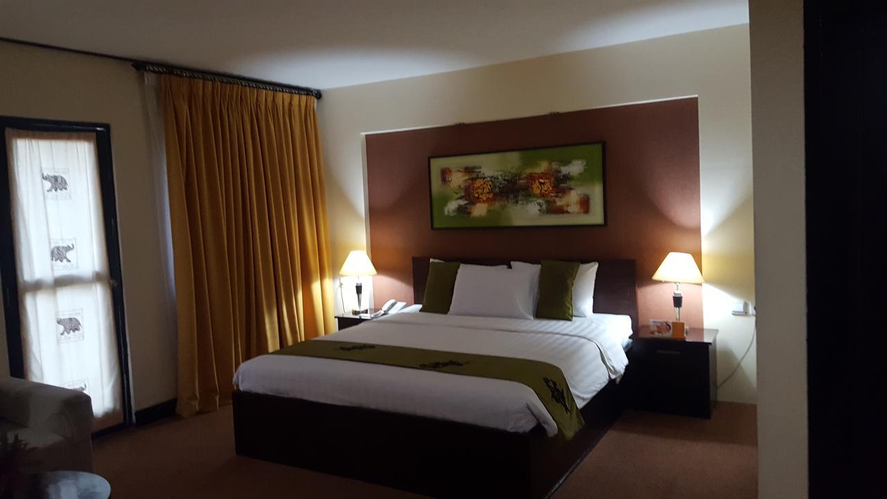 Grand Tembaga Hotel Timika Εξωτερικό φωτογραφία