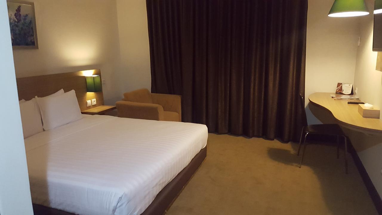 Grand Tembaga Hotel Timika Εξωτερικό φωτογραφία